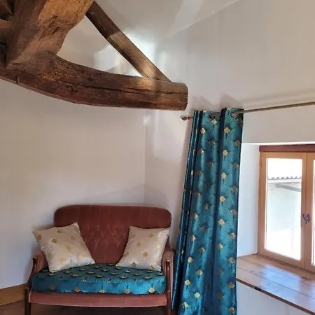 Les Portails Bleus Bed & Breakfast Azé Exterior photo